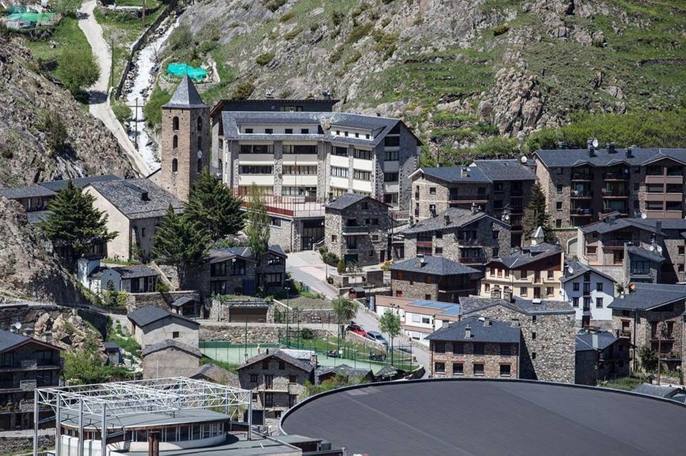 Apartamentos Canillo Pie Pistas 3000 المظهر الخارجي الصورة